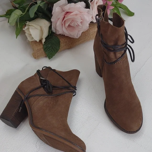 Franco Sarto Brown Lace Up Boots - Picture 4 of 8